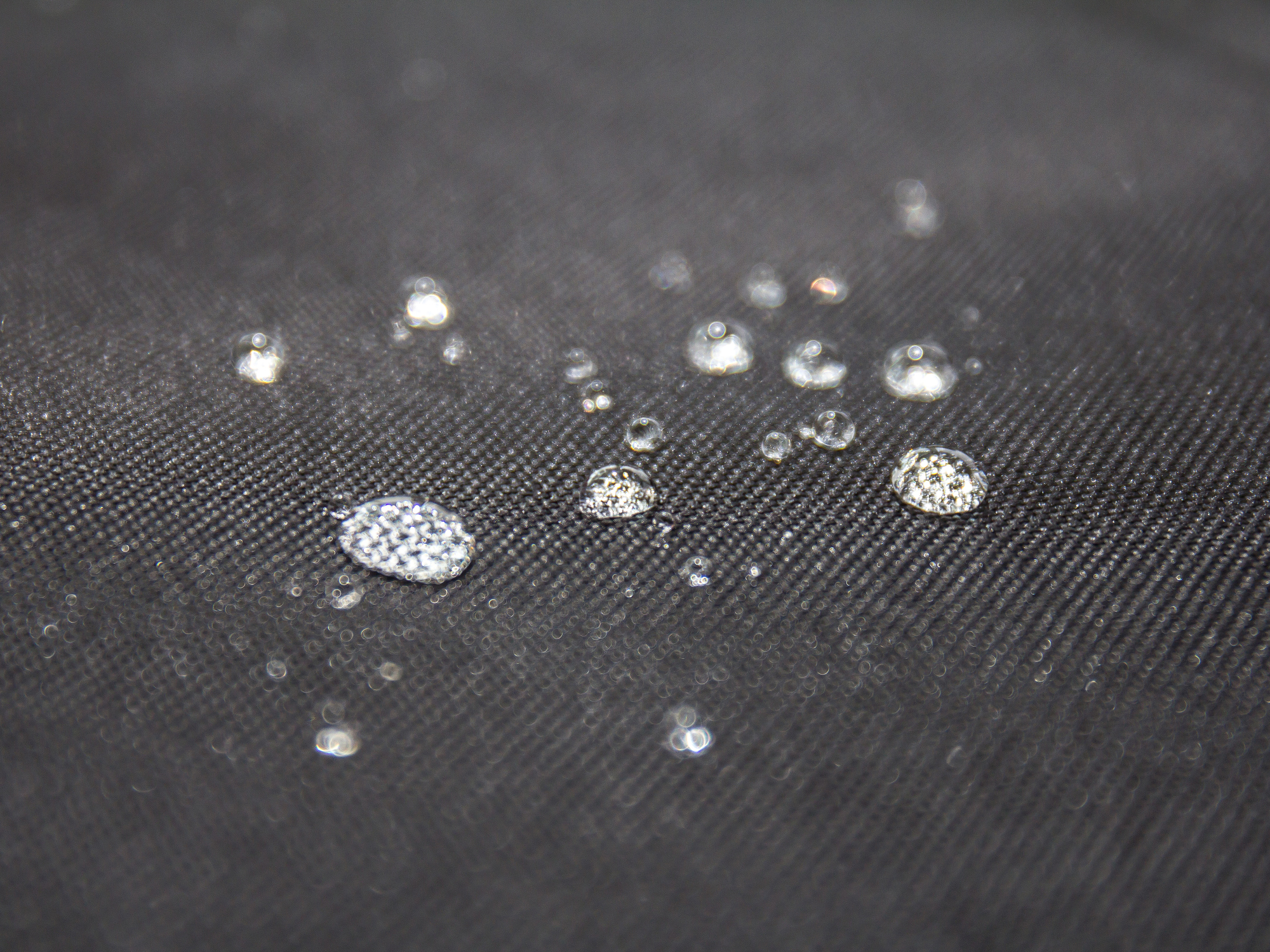 Python® Series TV-Cover Indoor/Outdoor – wetterfester Universalschutz für Ihr TV oder Monitor, 58x38 cm, 22“ bis 24“