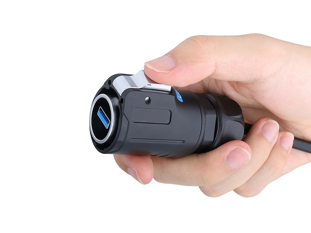 Industrie-Steckverbinder S1 - USB 3.0 Kabel, Stecker A mit Klick-Arretierung an Stecker A, M24, IP65/67, 0,5m, Good Connections®