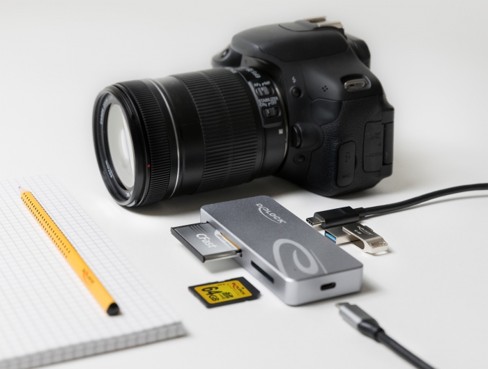 USB Type-C™ Card Reader für CFast und SD Speicherkarten + USB Hub mit Typ-A und USB Type-C™ Port , Delock® [91754]