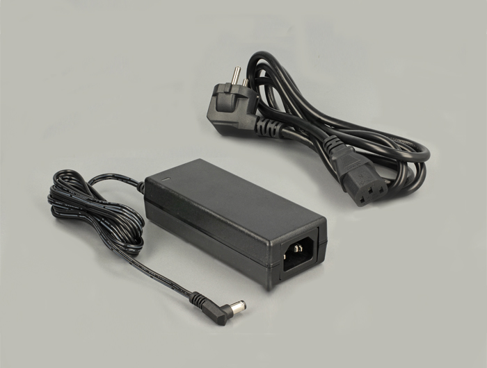 10/100 Ethernet Switch PoE+ 4+1 Port, Delock® [87682]