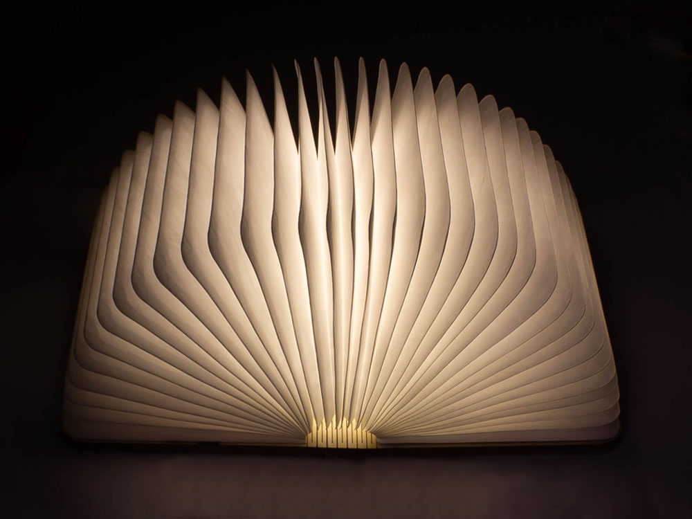 LED Lightbook [M] ahornfarben, 145 x 116 x 25 mm, Good Connections®