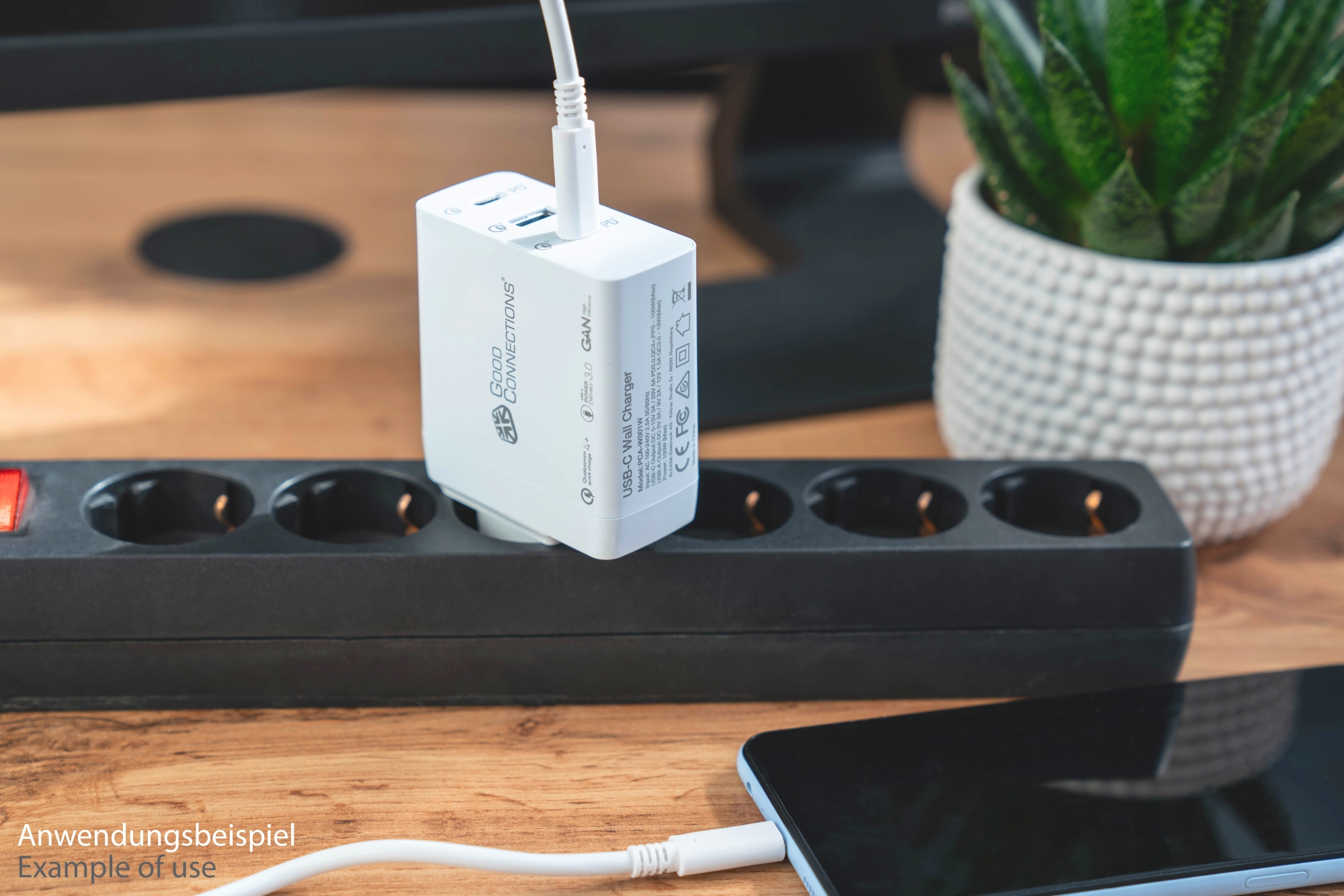 USB-Schnellladegerät 100W mit GaN-Technologie, 3-Port (2x USB-C™ und 1x USB-A), PD 3.0, QC 4+, weiß, Good Connections®