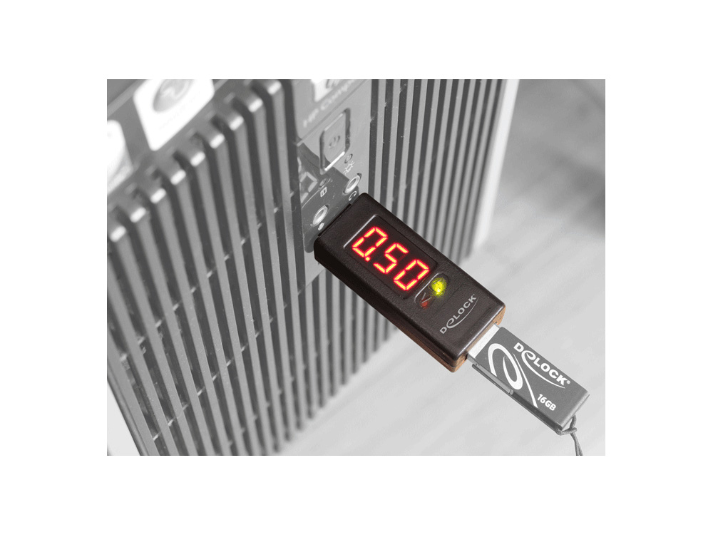 Adapter USB 2.0 A Stecker an A Buchse mit LED Anzeige für Volt und Ampere, Delock® [65569]