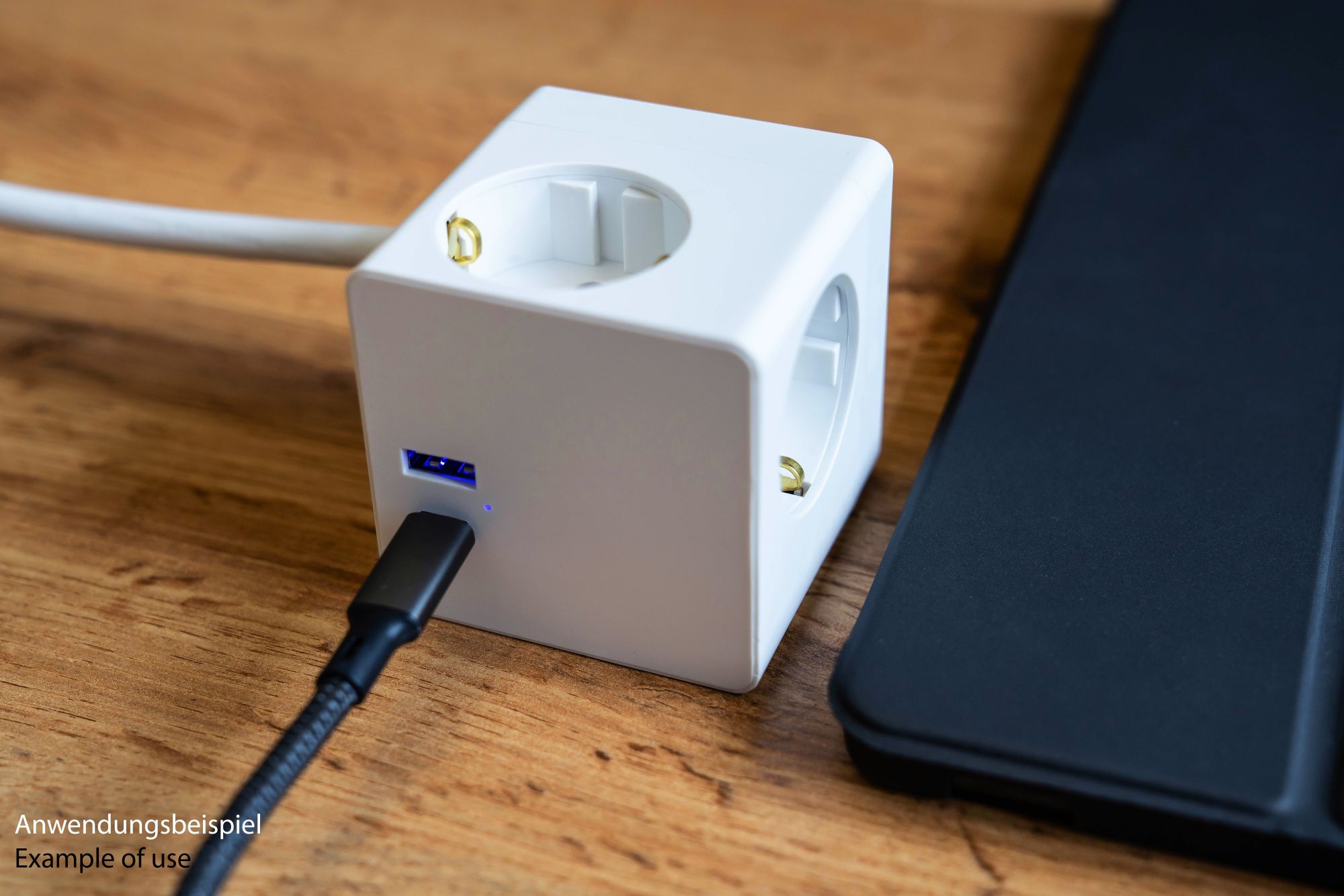 kabelmeister® Steckdosenwürfel mit 5m Zuleitung, 3x Schutzkontakt-Buchse, USB-C™ (20W, PD 3.0) und USB-A Buchse (18W), weiß