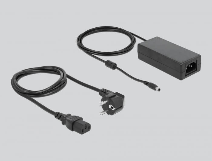 Gigabit Ethernet Switch 4 Port PoE + 1 RJ45, Delock® [87764]