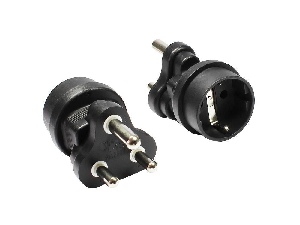 Stromadapter, Südafrika 3 pin Stecker auf Schutzkontakt-Buchse, Good Connections®