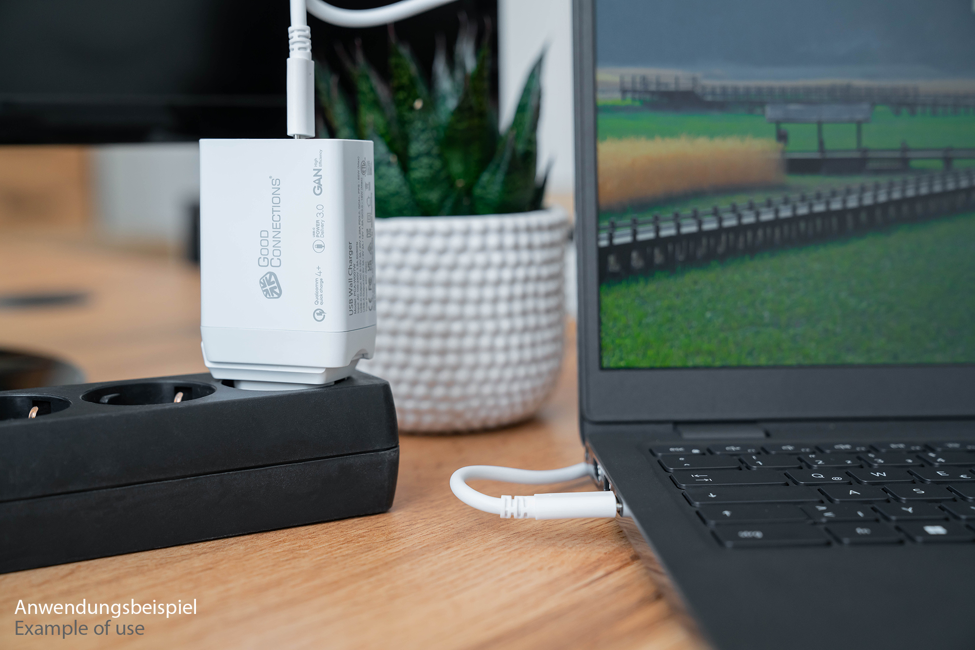 USB-Schnellladegerät 65W mit GaN-Technologie, 3-Port (2x USB-C™ und 1x USB-A), PD 3.0, QC 3.0, weiß, Good Connections®