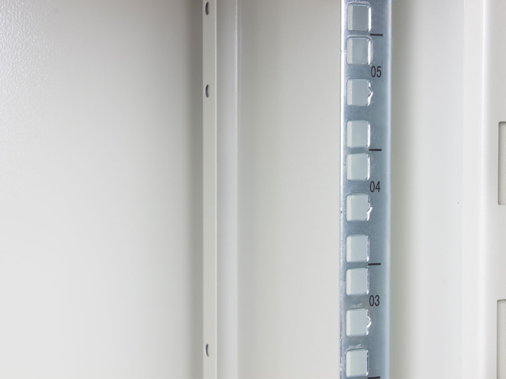 10" Wandgehäuse, 9HE, lichtgrau (RAL7035), 312 x 300mm, fertig montiert, Good Connections®