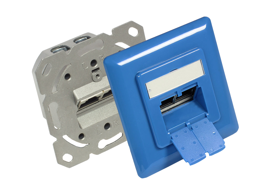 Netzwerkdose Cat. 6A, 2xRJ45, geschirmt, Unterputzdose, inkl. Zentralstück und Abdeckrahmen, himmelblau RAL5015, Good Connections