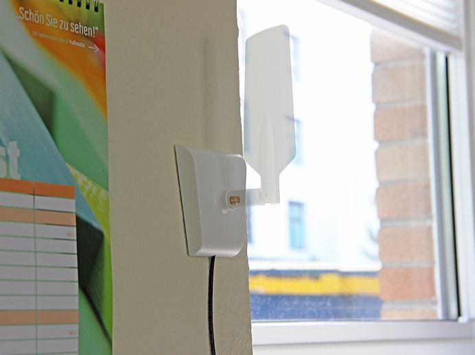 Antennen Standfuß 1x SMA Buchse schwarz low loss, Delock® [88973]