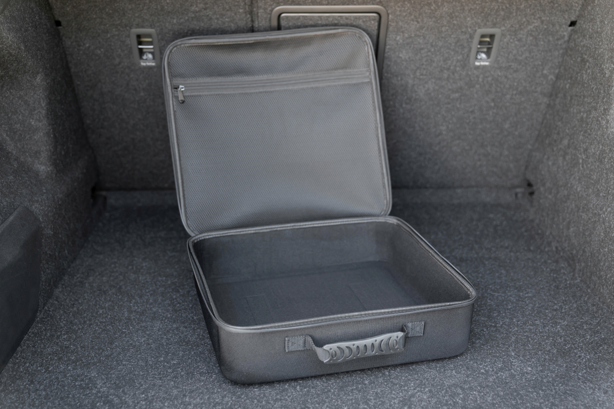 kabelmeister® Power Case - Praktischer Aufbewahrungskoffer für E-Auto-Ladekabel bis 10m